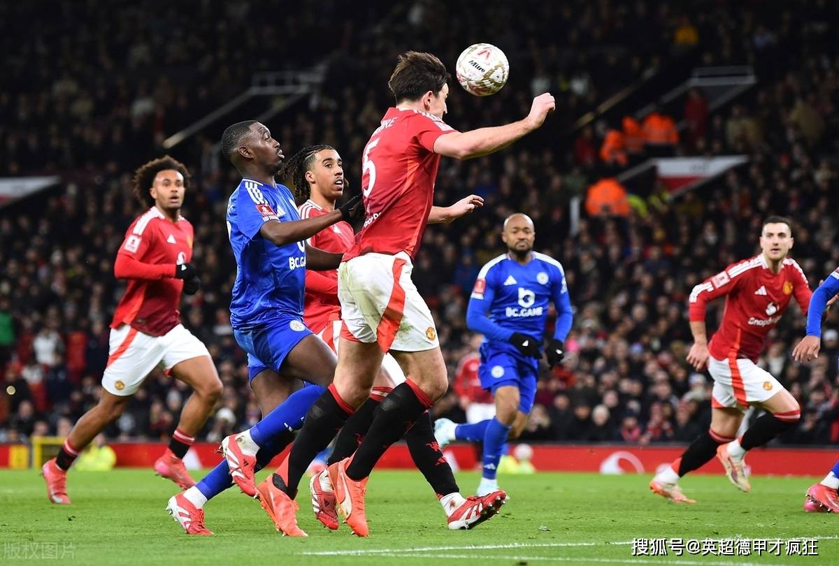 关键时刻那不勒斯绝杀压哨：足总杯节点到来，球迷炸锅，团队化学反应显著