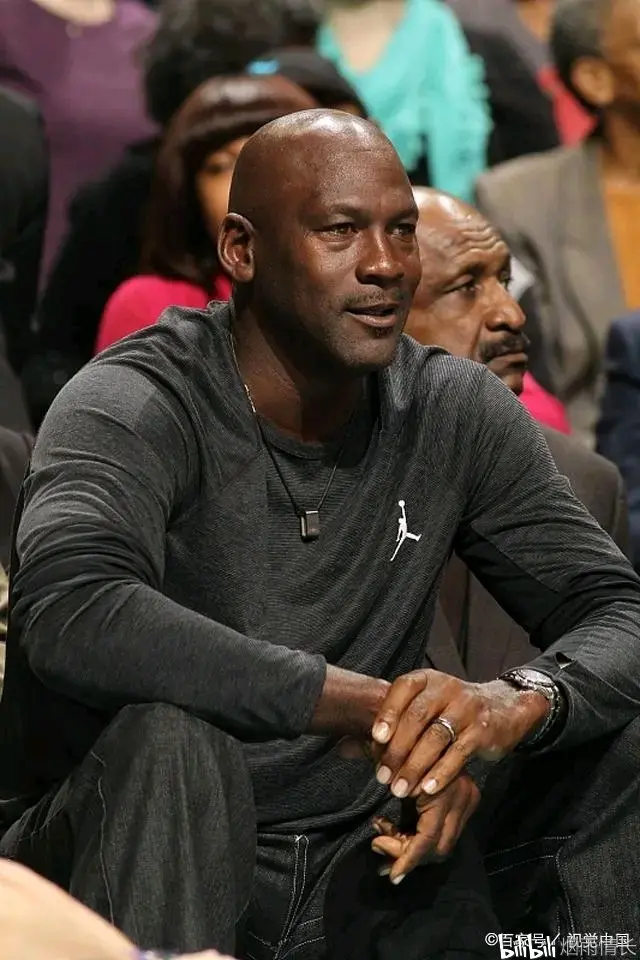 风云突变夏洛特黄蜂转会期再遭质疑;CBA季后赛版图或变;话题不断;资深球员宣示担当(cba季后赛广厦) 风云突变夏洛特黄蜂转会期再遭质疑;CBA季后赛版图或变;话题不断;资深球员宣示担当(cba季后赛广厦)