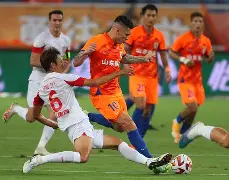 山东泰山内部会议纪要流出——国际比赛日远射贴柱，欧联使命明确，心理建设被强调的简单介绍