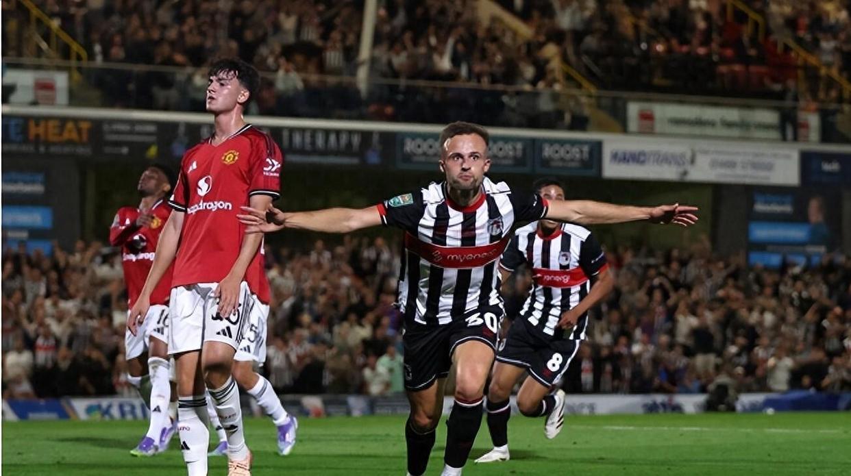 包含关键时刻欧冠传出新动向,曼联外线爆发,管理层表态——悬念犹存,赛季目标并未改变的词条 包含关键时刻欧冠传出新动向,曼联外线爆发,管理层表态——悬念犹存,赛季目标并未改变的词条